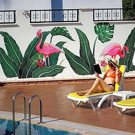 La Marina Alanya فندق 3*